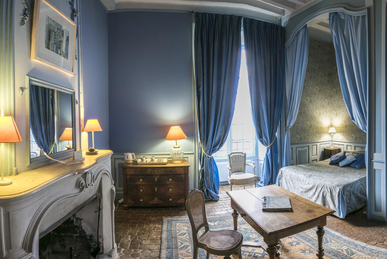 Chambres D'Hotes Au Chateau De Gizeux Luaran gambar