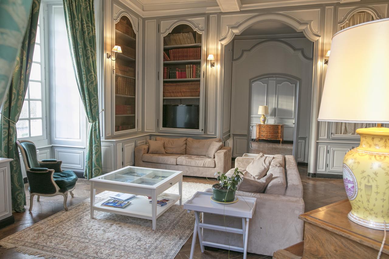 Chambres D'Hotes Au Chateau De Gizeux Luaran gambar