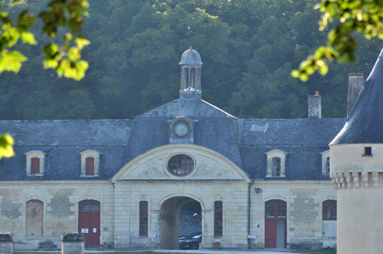 Chambres D'Hotes Au Chateau De Gizeux Luaran gambar